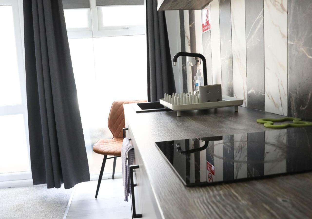Cb Stays - Private Rooms With Ensuite And Kitchenette In Peterborough Luaran gambar