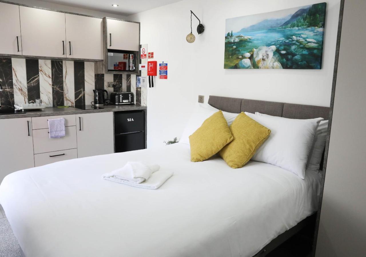 Cb Stays - Private Rooms With Ensuite And Kitchenette In Peterborough Luaran gambar